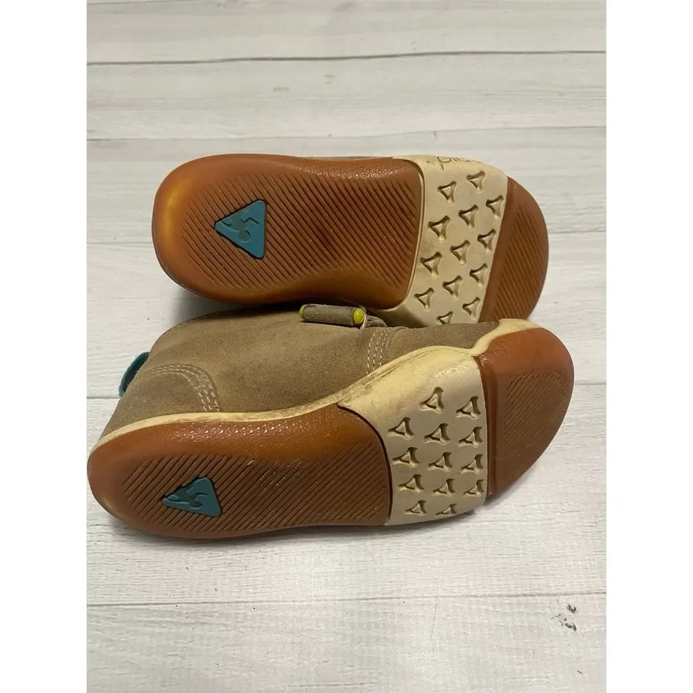 PLAE Lou Suede tan shoes kids‎ size 7.5